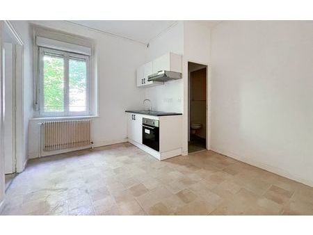 location appartement  30 m² t-1 à tinqueux  600 €