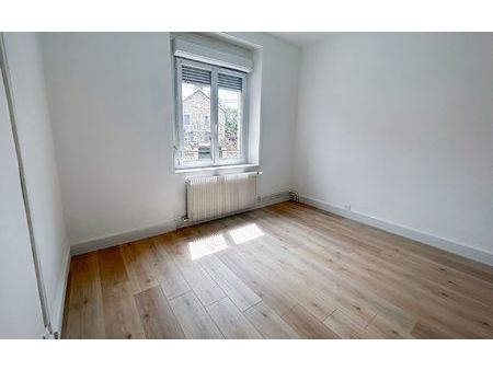 location appartement  25.5 m² t-2 à tinqueux  600 €