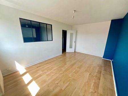 location appartement 2 pièces 42.14 m²