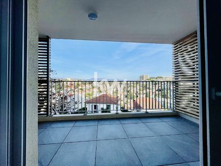 antibes - appartement t2 (38m2) + terrasse + vue degagee montagn