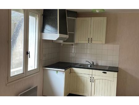 location appartement  m² t-2 à cosne-cours-sur-loire  409 €