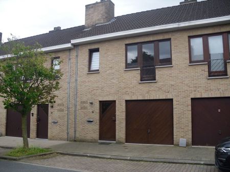 jolie maison unifamiliale dans un clos résidentiel