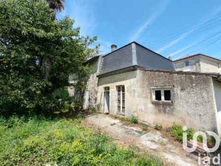 vente maison à saint-jean-d'angély (17400) : à vendre / 100m² saint-jean-d'angély