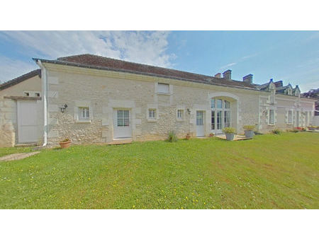 belle longère proche de loches 8 pièce(s) 205 m2