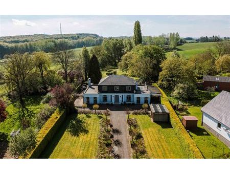 huis te koop in opbrakel met 4 slaapkamers