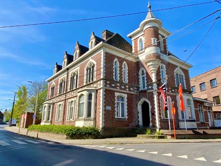 huis te koop in kortrijk met 10 slaapkamers