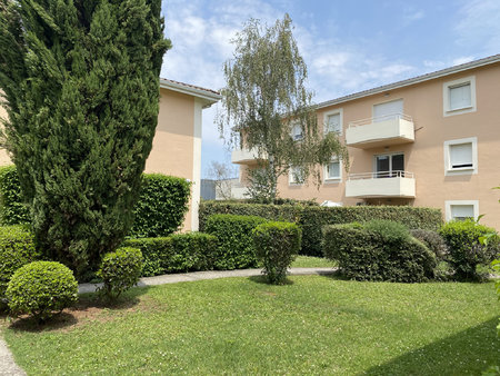 appartement t2 de 47 m2 à mérignac avec jardin