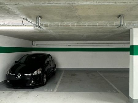 location de place de parking pour voiture au -2 immeuble neuf à clichy
