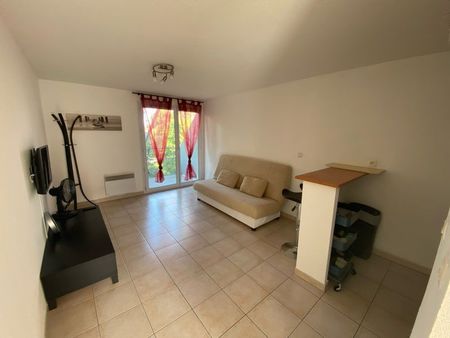 location studio 28m2 à arles étudiant mopa  supinfocom