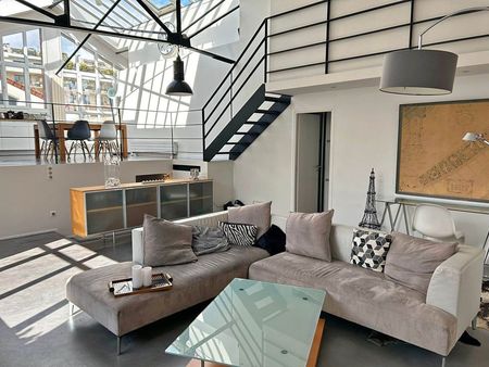 loft 229m2 carrez  240m2 habitable rénové mougins