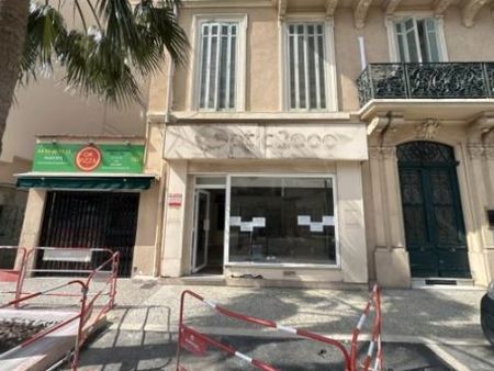 local commercial (75 02 m2) a louer - bd sadi carnot  centre ville le cannet