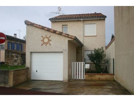 maison a louer au cntre de st juery