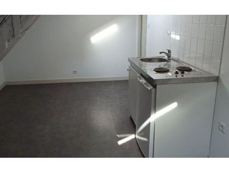 location appartement  m² t-2 à nancy  423 €