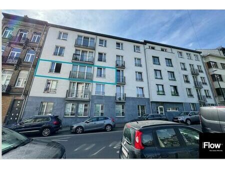 superbe appartement 2 ch. + terrasse + parking
