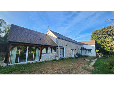 vente demeure d'exception à bagneaux-sur-loing (77167) : à vendre / 207m² bagneaux-sur-loi