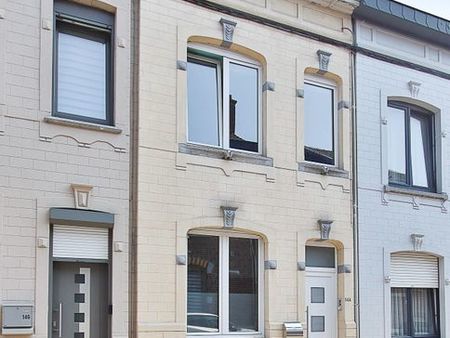 belle maison 3 chambres sur herstal