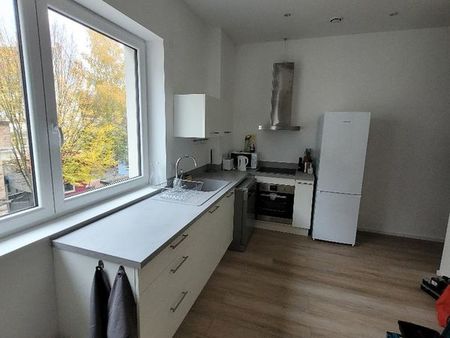 appartement meublé rénové en 2022 / t3 de 75 m² à strasbourg / quartier gare