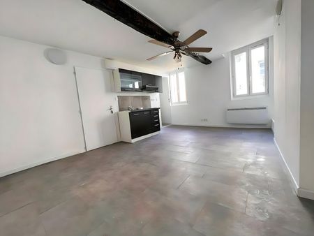 studio de 25 m² refait à neuf