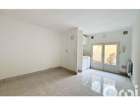 location appartement  16 m² t-1 à clermont  360 €