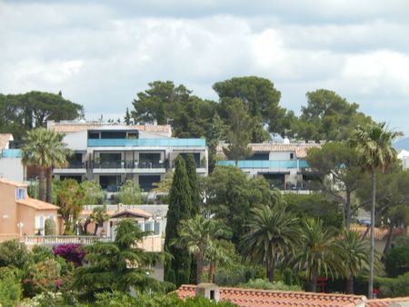 appartement love dans un ecrin de verdure