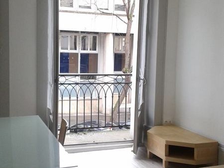 location t2 meublé centre ville saint-etienne