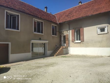 ensemble immobilier beau potentiel