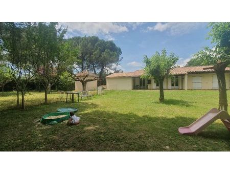 villa plain pied 140m2 + studio 30m2 + terrain 5600m2