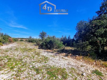 terrain 1100 m² orgnac l'aven