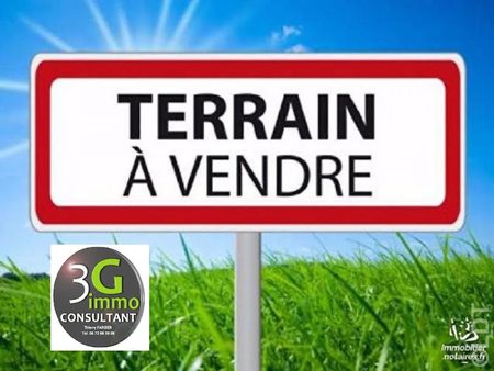 vente terrain 700 m²