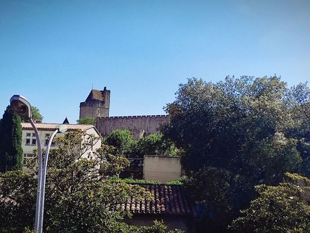 maison avec jardin  proche cité médiévale  4 pièces