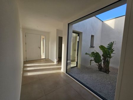 villa 4 chambre