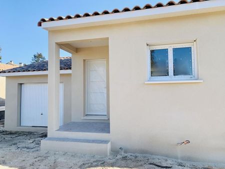 villa 4 pièces 90 m²