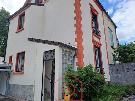 maison 4 pièces 85 m²