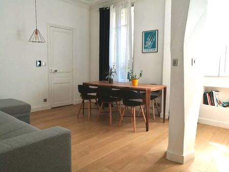 appartement refait à neuf au pied du métro garibaldi