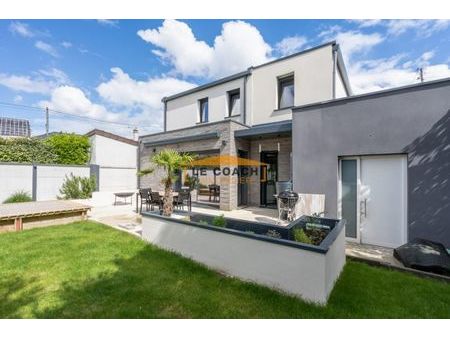 maison 7 pièces 153 m²