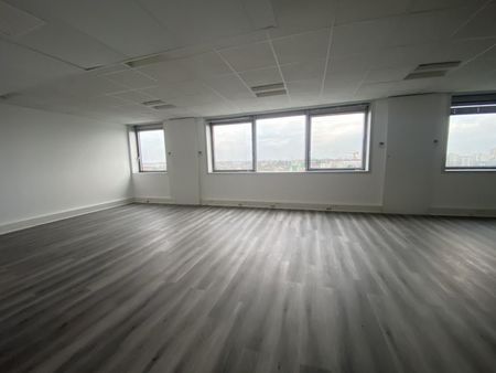 bureaux 541 m²