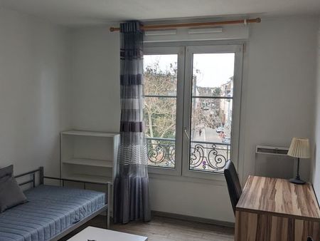 studio 18 m² meublé centre - idéal étudiant - disponible fin juillet 2024