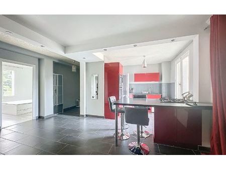 location appartement  72.98 m² t-4 à valence  860 €