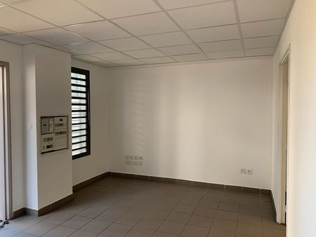 local commercial 51m² - grand bois
