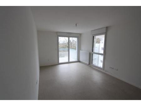 location appartement 3 pièces à saint-herblain (44800) : à louer 3 pièces / 62m² saint-her