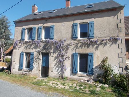 bella maison a-typique dans un petit hameau dans le creuse