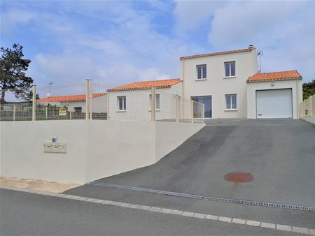 maison 7 pièces 150 m²