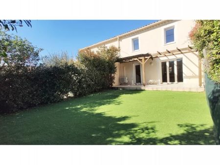 villa 4 pièces 85 m²