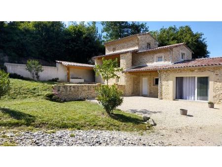 ferme 5 pièces 95 m²