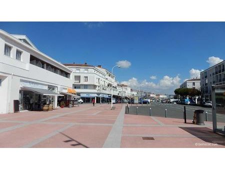 local a louer a royan - emplacement 1er ordre