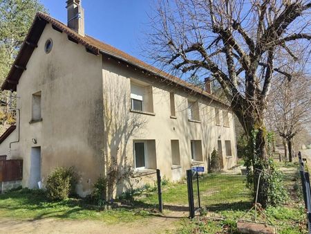 maison rénovée calme vue 5734m² de terrain