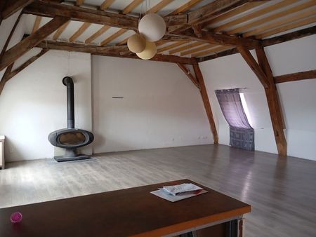 location loft 105m2  3eme etages