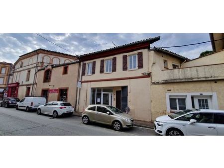 local commercial 2 pièces 34 m² l'isle-jourdain