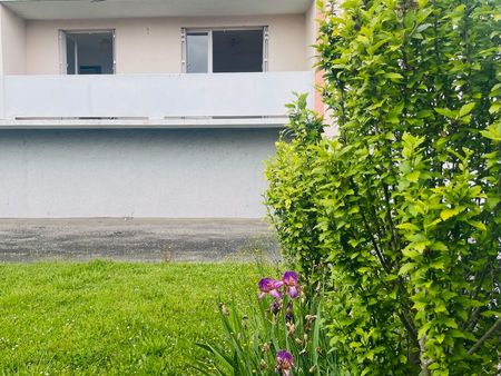 a vendre appartement t5 auch proche patte d'oie