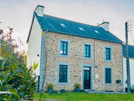 maison meublée de 2 chambres à 8 mn de carhaix